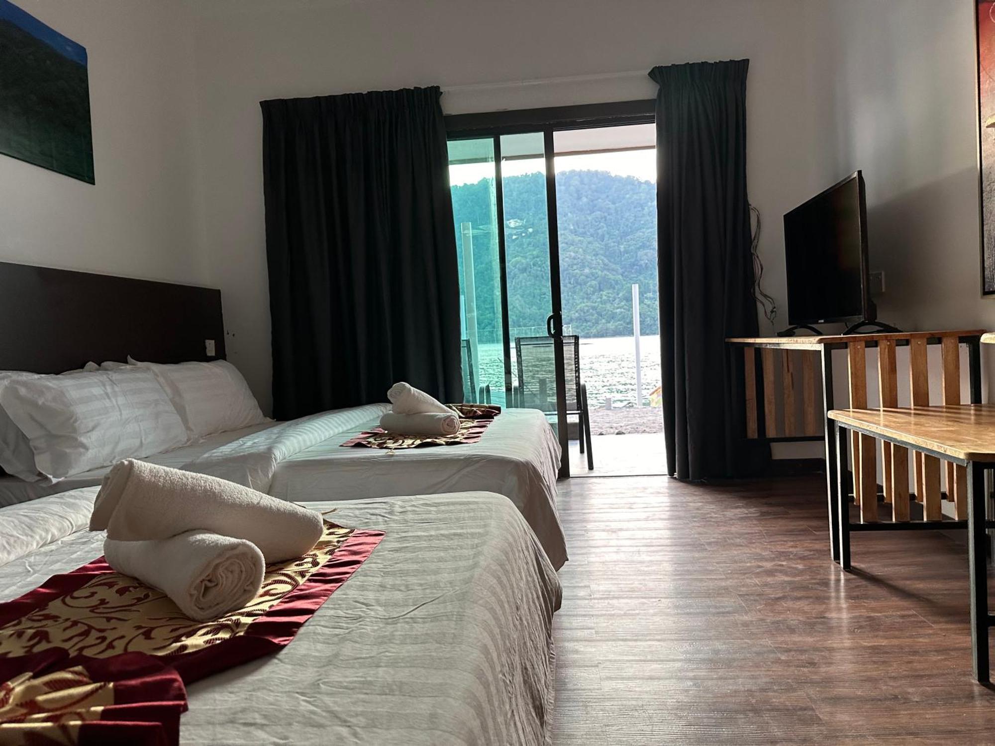 The Barat Perhentian Villa Kampong Pasir Hantu Екстериор снимка
