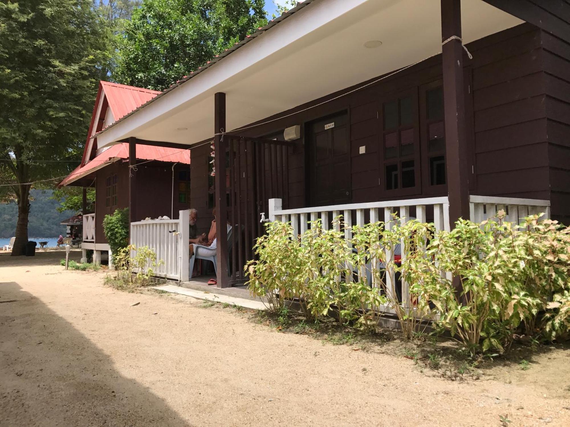 The Barat Perhentian Villa Kampong Pasir Hantu Екстериор снимка